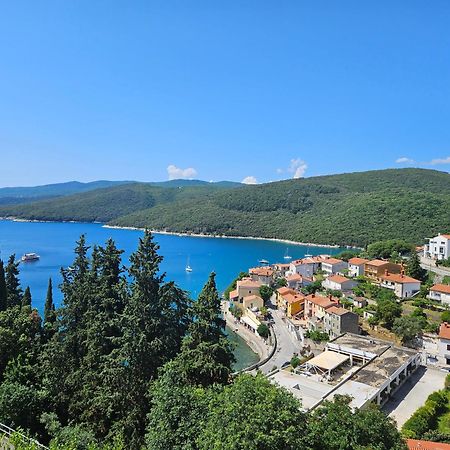Apartments Sea View Рабац Экстерьер фото