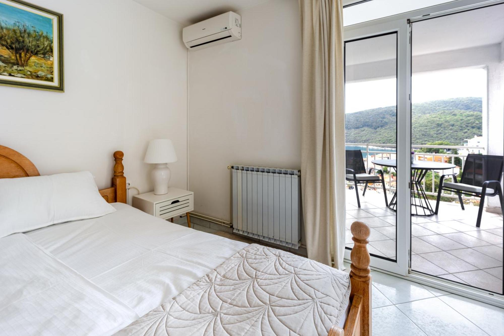 Apartments Sea View Рабац Номер фото
